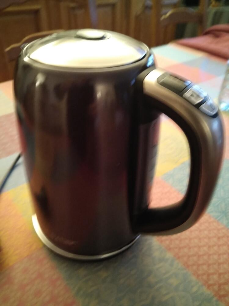 Riviera & Bar Serena BT549A fierbător 1,7L negru metalizat